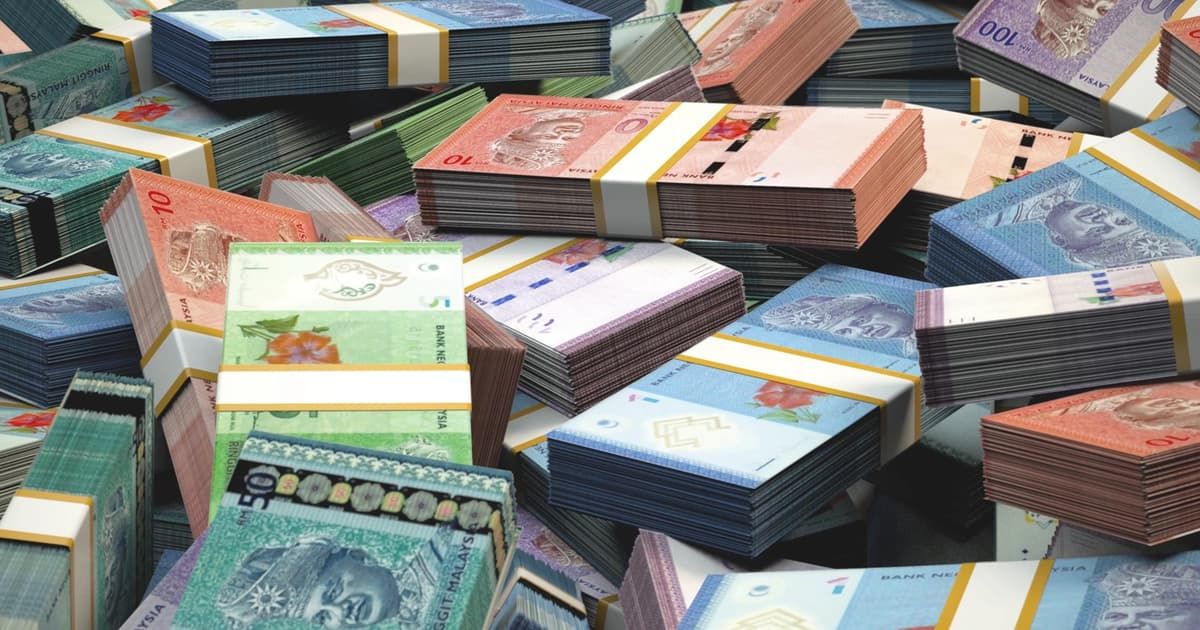Why Global Investors Are Rushing Into Malaysian Bonds Right Now