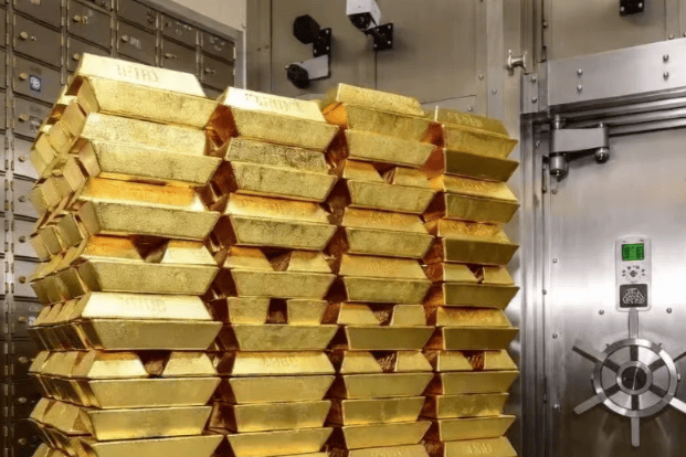 France's Strategic Gold Maneuver: Repatriation and Record Profits